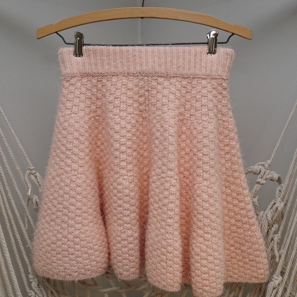 ✨Knit Skater Skirt Pastel Pink✨